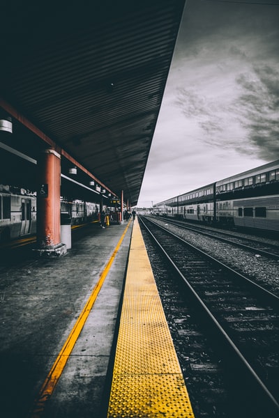 铁路选择性彩色摄影